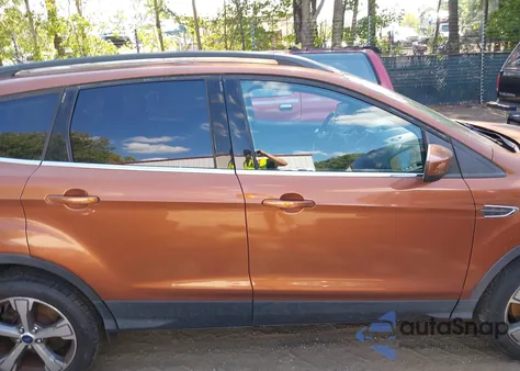 2017 Ford Escape Se из США, поврежденный, VIN 1FMCU9GD8HUC60760